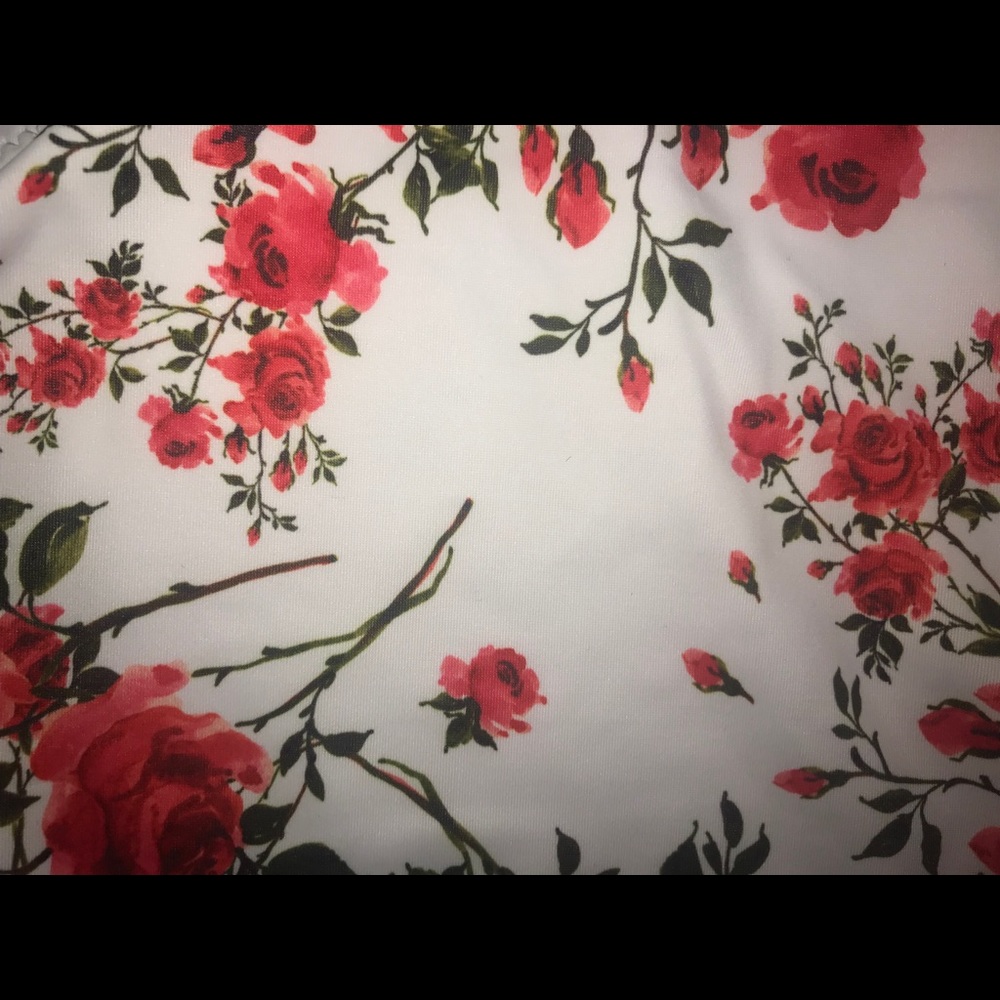 High rise, cheeky floral string bikini - Picture 3 of 3